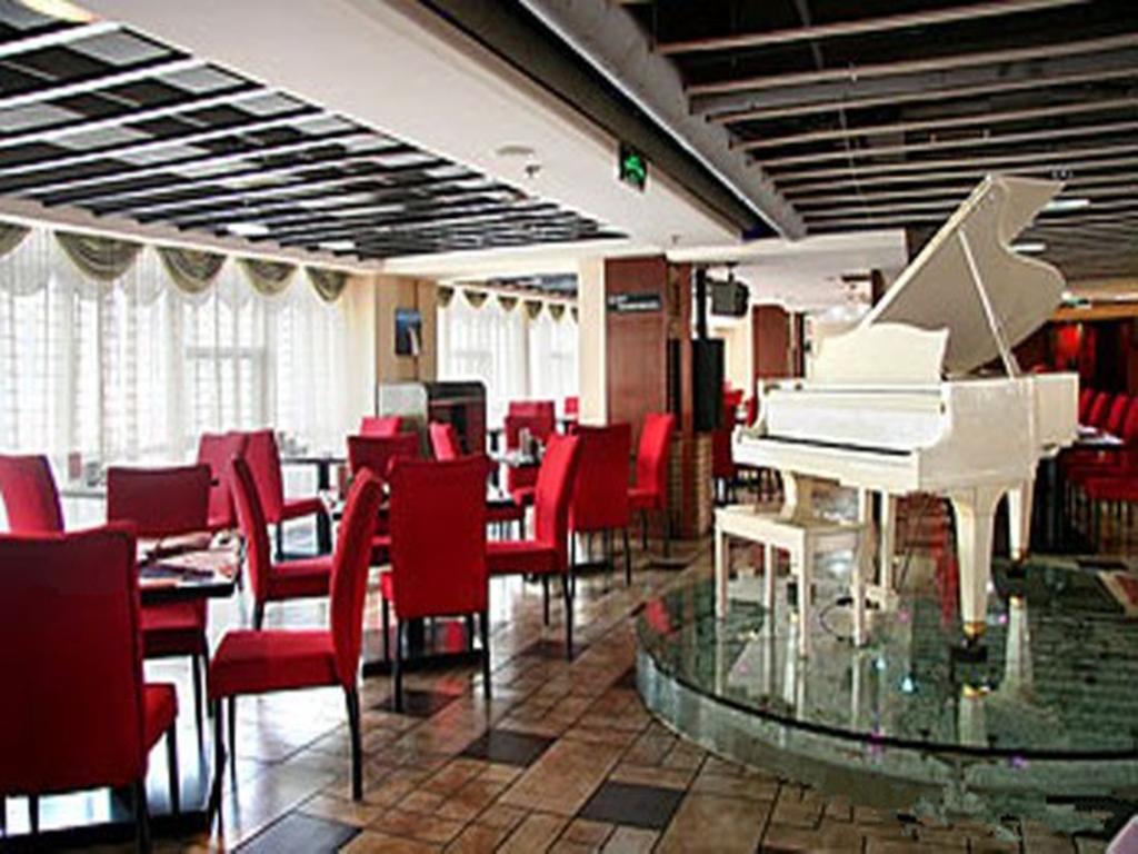 Tangyin Hotel Ta-lien Exteriér fotografie